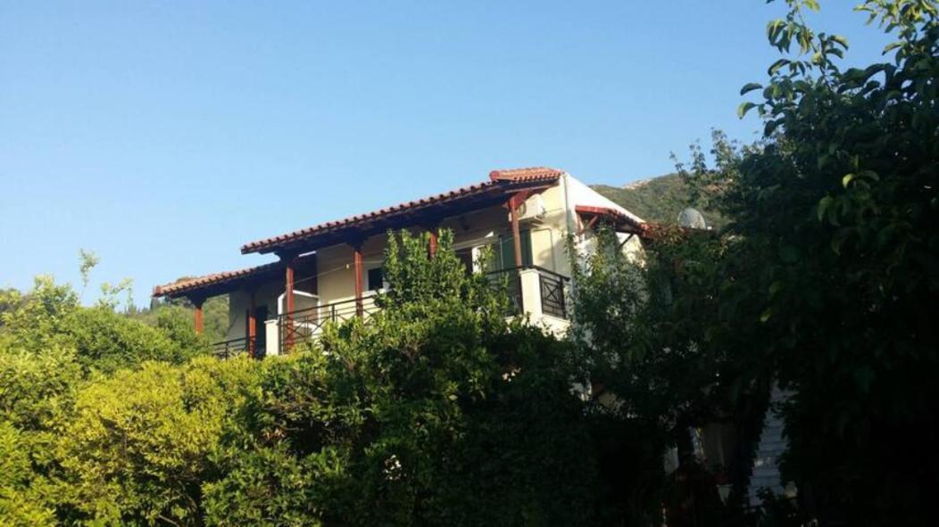 Tholeto Apartments Agios Gordios  Exteriér fotografie
