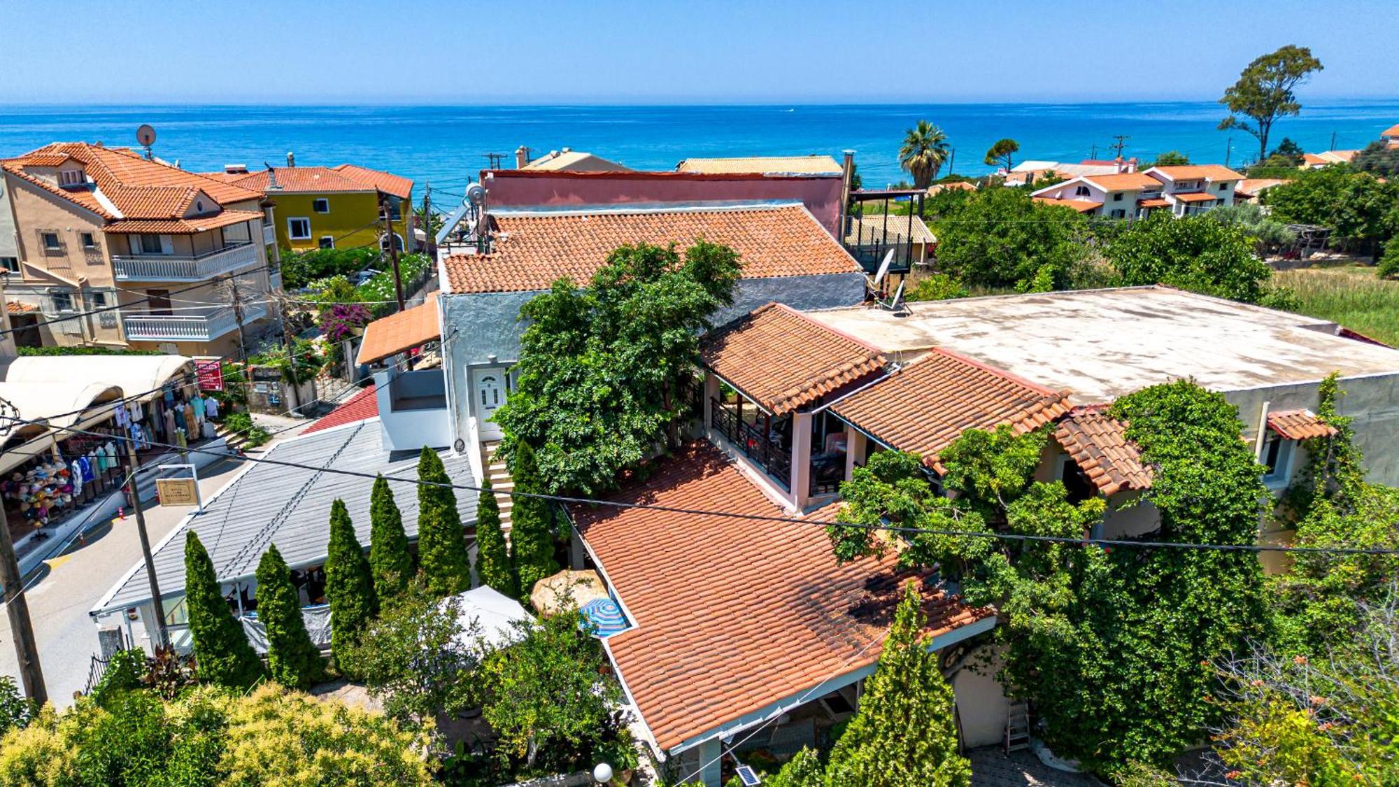 Tholeto Apartments Agios Gordios  Exteriér fotografie