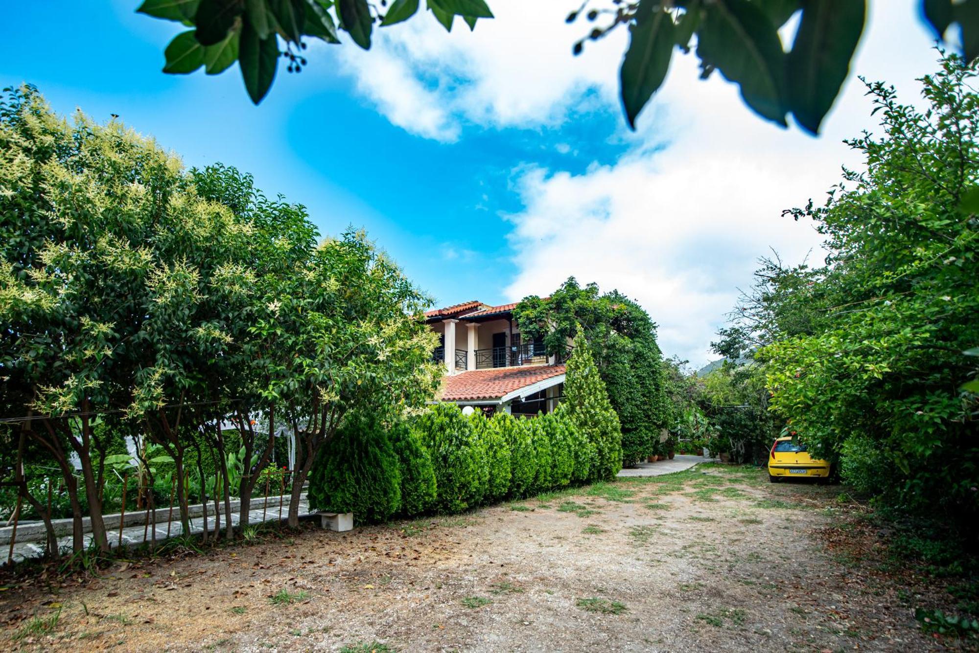 Tholeto Apartments Agios Gordios  Exteriér fotografie